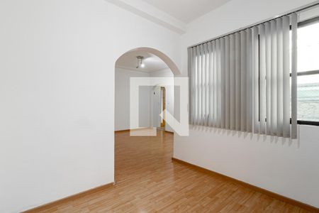 Sala - Comedor de Apartamento con 2 recámaras, 75m² Hipódromo