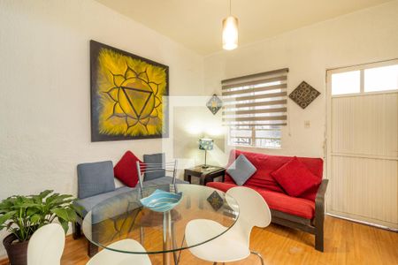 Sala - Comedorde Apartamento con 1 recámara, 40m² Roma Sur
