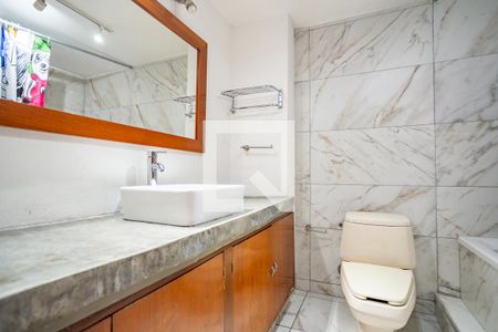 Baño 1 de apartamento para alugar com 2 quartos, 170m² em Polanco V Sección, Ciudad de México