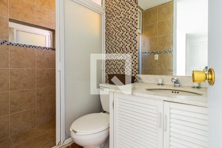 Baño 1 de casa para alugar com 3 quartos, 185m² em Cuajimalpa, Ciudad de México