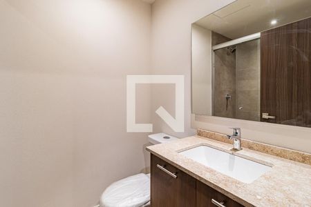 Baño 2 de apartamento para alugar com 2 quartos, 85m² em Ricardo Flores Magon, Naucalpan de Juárez