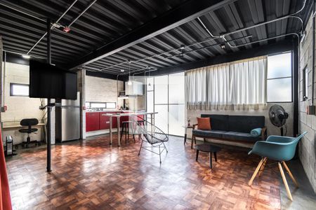 Sala - Comedor de apartamento para alugar com 1 quarto, 54m² em Bosques de Tarango, Ciudad de México
