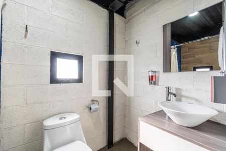 Baño de apartamento para alugar com 1 quarto, 54m² em Bosques de Tarango, Ciudad de México
