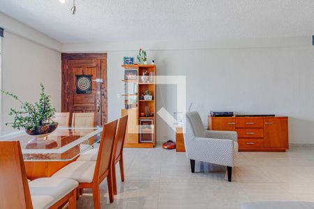 Sala - Comedor  de apartamento con 2 recámaras, 92m² en Chapultenango