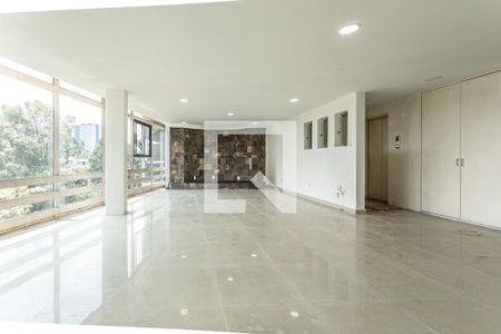 de Apartamento con 2 recámaras, 250m² Lomas de ChapultepecSala - Comedor 