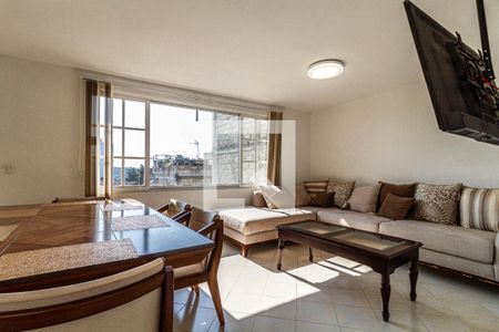 Sala - Comedor  de apartamento para rentar con 1 recámara, 73m² en Prolongación San Fernando