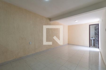 Sala - Comedor  de apartamento para alugar com 2 quartos, 49m² em Arenal 4ta Sección, Ciudad de México