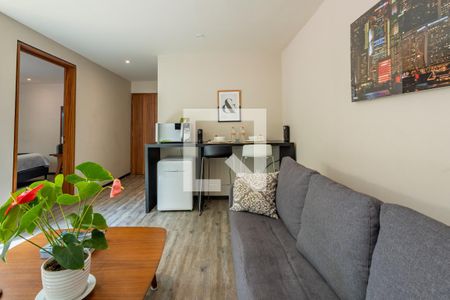 Sala - Antecomedor  de apartamento para alugar com 1 quarto, 60m² em Polanco V Sección, Ciudad de México
