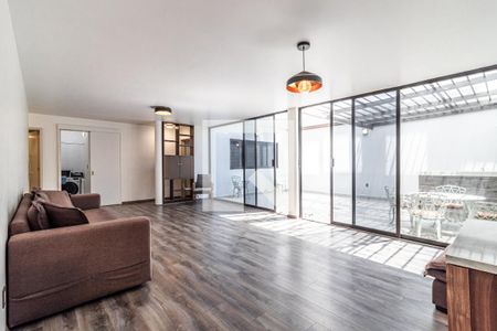 Sala - Comedor  de apartamento para alugar com 2 quartos, 120m² em Colonia Del Valle Centro, Ciudad de México
