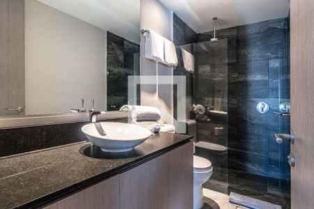 Baño completo de apartamento para alugar com 3 quartos, 117m² em Contadero, Ciudad de México