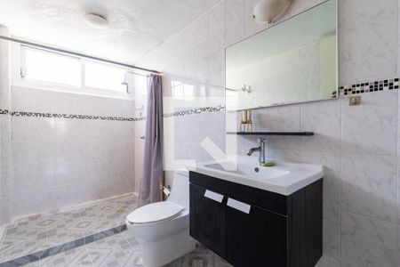 Baño  de apartamento para alugar com 2 quartos, 92m² em Ciudad de Los Deportes, Ciudad de México
