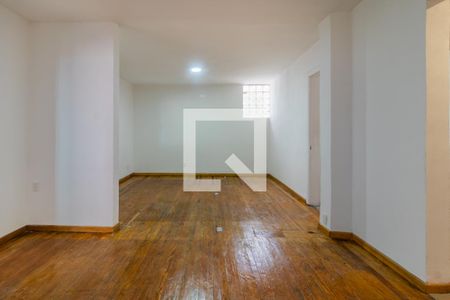 Sala - Comedor  de apartamento para alugar com 4 quartos, 120m² em Hipódromo, Ciudad de México