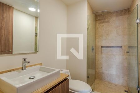 Baño  de apartamento para alugar com 2 quartos, 101m² em El Yaqui, Ciudad de México