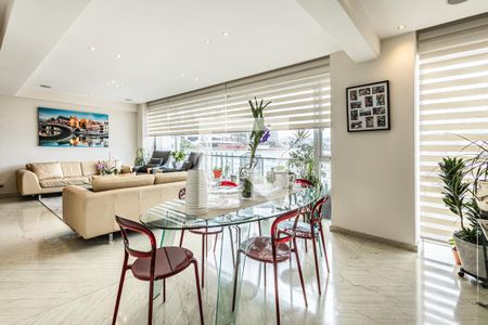 Sala - Comedor  de apartamento para alugar com 2 quartos, 260m² em Lomas Del Chamizal, Ciudad de México