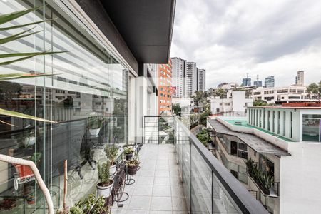 Balcón  de apartamento para alugar com 2 quartos, 260m² em Lomas Del Chamizal, Ciudad de México