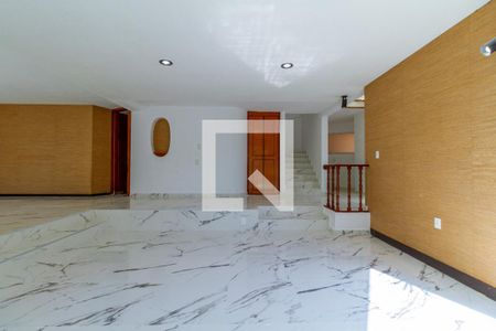 Sala - Comedor de casa para alugar com 3 quartos, 400m² em Villa de Las Palmas, Naucalpan de Juárez