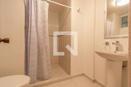 Baño  de apartamento para alugar com 2 quartos, 86m² em Roma Sur, Ciudad de México