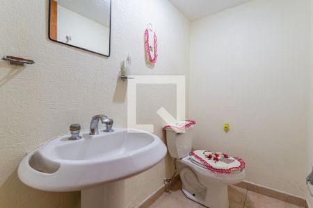 Medio baño  de casa de condomínio para alugar com 3 quartos, 104m² em San Andrés Totoltepec, Ciudad de México