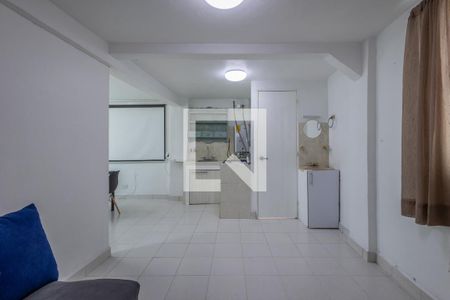 Sala - Comedor  de apartamento para alugar com 1 quarto, 75m² em La Primavera, Ciudad de México