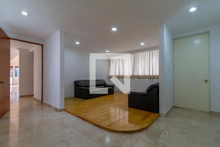 Sala de TV  de apartamento para alugar com 4 quartos, 399m² em Bosque de Las Lomas, Ciudad de México