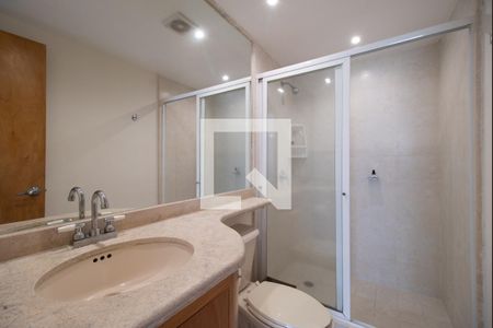 Baño de suite 1 de apartamento para alugar com 3 quartos, 109m² em 002, Naucalpan de Juárez