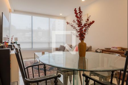 Sala - Comedor  de apartamento para alugar com 2 quartos, 75m² em 8 de Agosto, Ciudad de México