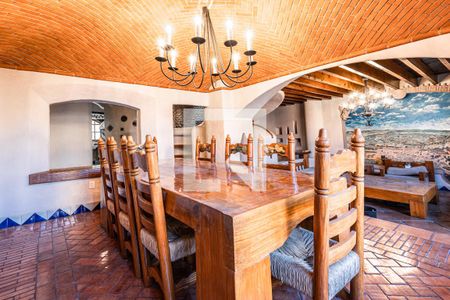 Sala - Comedor de casa para alugar com 5 quartos, 573m² em Colinas Del Bosque, Ciudad de México