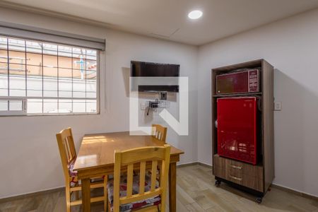 Sala - Comedor  de apartamento para alugar com 2 quartos, 60m² em San Bartolo El Chico, Ciudad de México