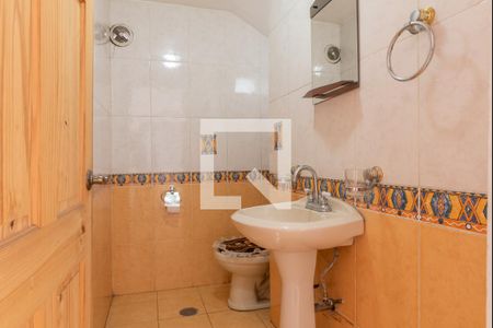 Medio Baño  de casa para alugar com 3 quartos, 300m² em Los Framboyanes, Ciudad de México