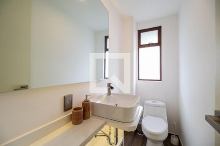 Medio Baño  de apartamento para alugar com 2 quartos, 90m² em Cuauhtémoc, Ciudad de México