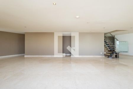 Sala - Comedor  de apartamento para alugar com 3 quartos, 300m² em Jesús Del Monte, Naucalpan de Juárez