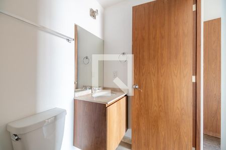 Baño de suite  de apartamento para alugar com 2 quartos, 80m² em Colonia Del Valle Centro, Ciudad de México