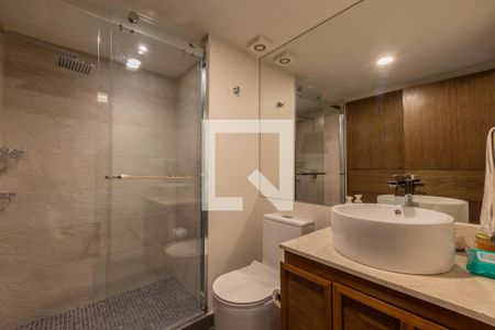 Baño de suite 2 de apartamento para alugar com 2 quartos, 124m² em Lomas de Bezares, Ciudad de México