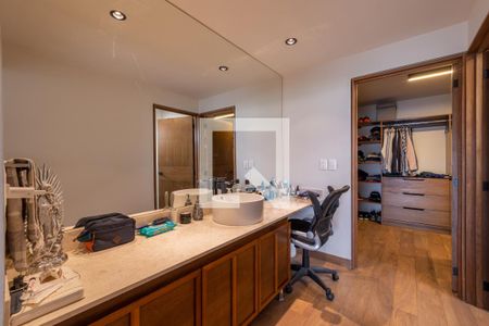 Baño de suite 1 de apartamento para alugar com 2 quartos, 124m² em Lomas de Bezares, Ciudad de México