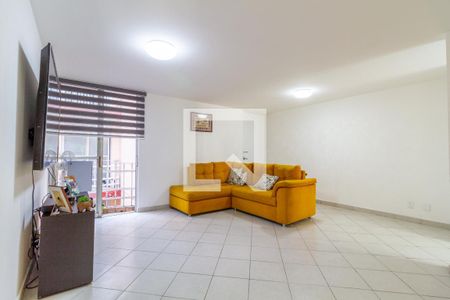 Sala - Comedor  de apartamento para alugar com 2 quartos, 75m² em Doctores, Ciudad de México
