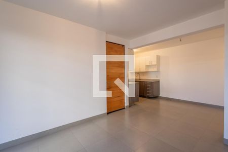 Sala - Comedor de apartamento para alugar com 1 quarto, 70m² em Los Alpes, Ciudad de México
