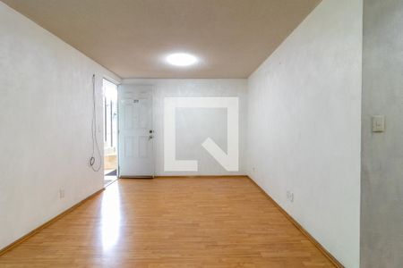 Sala - Comedor  de apartamento para alugar com 2 quartos, 75m² em Américas Unidas, Ciudad de México