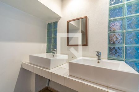 Baño  de apartamento para alugar com 1 quarto, 160m² em Bosque de Las Lomas, Ciudad de México