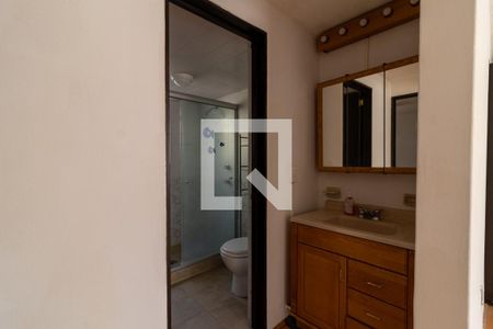 Baño  de apartamento para alugar com 2 quartos, 67m² em Tlalcoligia, Ciudad de México