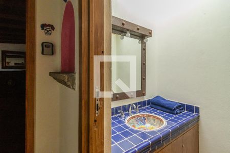 Baño 2 de casa de condomínio para alugar com 3 quartos, 382m² em Del Carmen, Ciudad de México