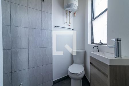 Medio baño  de apartamento para alugar com 3 quartos, 145m² em Tabacalera, Ciudad de México