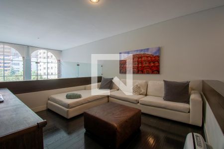 Sala de TV 2 de apartamento para alugar com 3 quartos, 300m² em Bosque de Las Lomas, Ciudad de México