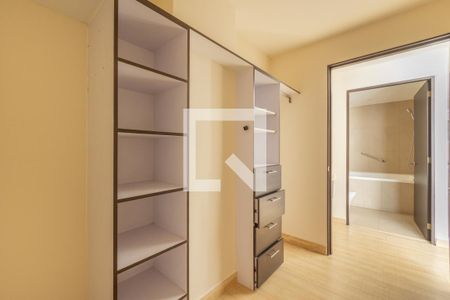 Clóset  de apartamento para alugar com 1 quarto, 58m² em Bosque de Las Palmas, Naucalpan de Juárez