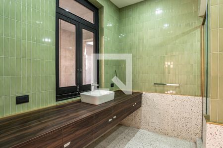 Baño de suite 2 de apartamento para alugar com 2 quartos, 133m² em Roma Norte, Ciudad de México