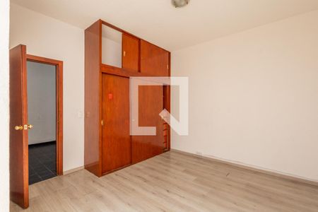 Recámara 2 de casa para alugar com 4 quartos, 430m² em 1ra Sección Las Águilas, Ciudad de México