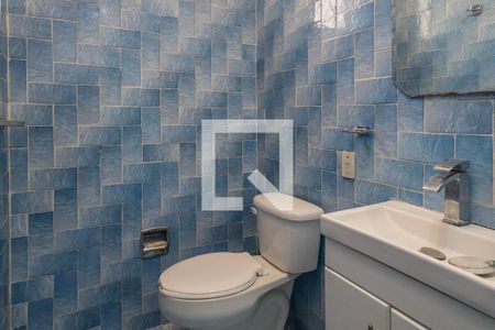 Medio baño 2 de casa para alugar com 4 quartos, 430m² em 1ra Sección Las Águilas, Ciudad de México