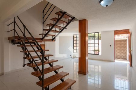 Sala - Comedor de casa para alugar com 4 quartos, 320m² em Paseos de Churubusco, Ciudad de México