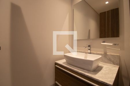 Medio baño  de apartamento para alugar com 3 quartos, 145m² em Pedregal de Carrasco, Ciudad de México