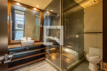 Baño de suite  de apartamento para alugar com 2 quartos, 109m² em Roma Norte, Ciudad de México