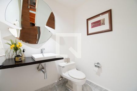 Medio baño  de apartamento para alugar com 2 quartos, 318m² em Lomas de Chapultepec, Ciudad de México